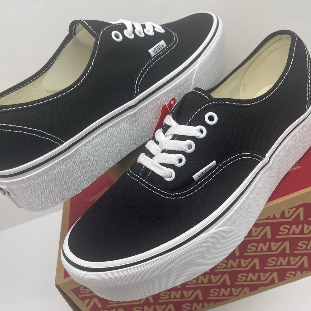 Vans WMNS Authentic Stac
Canvas Black/True White Platform Sneakers 
VN0A5KXXBMX - Picture 13 of 16